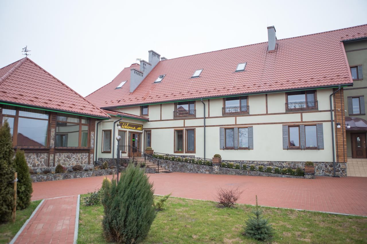 Hotel & Restaurant Complex Hap-Ok Brodki Exterior photo